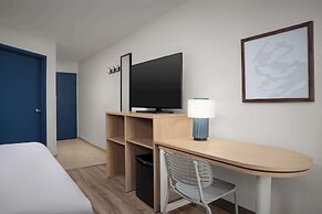 Spark by Hilton Tampa Brandon