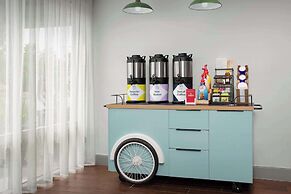 Spark by Hilton Tampa Brandon