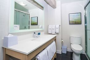 Four Points by Sheraton Salt Lake City Airport