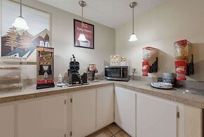 Econo Lodge Cortez near Mesa Verde