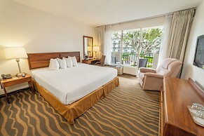 Irazu Hotel & Studios