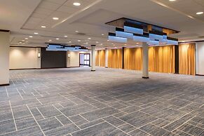 DoubleTree by Hilton San Francisco Airport