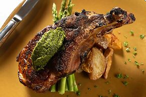 DoubleTree by Hilton San Francisco Airport