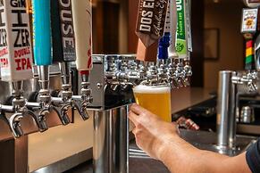 DoubleTree by Hilton San Francisco Airport