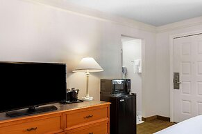 La Quinta Inn by Wyndham Tallahassee North