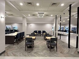 Quality Inn & Suites Baton Rouge West – Port Allen