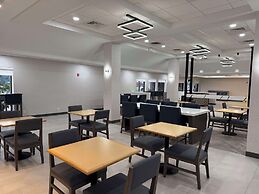 Quality Inn & Suites Baton Rouge West – Port Allen