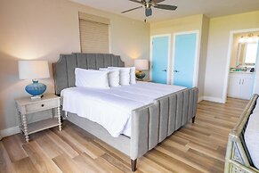 Secret Harbour Beach Resort