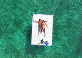 Secret Harbour Beach Resort