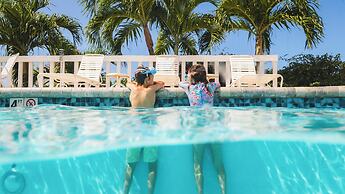 Secret Harbour Beach Resort