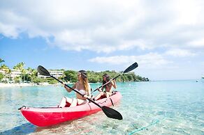 Secret Harbour Beach Resort