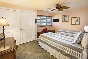 Secret Harbour Beach Resort