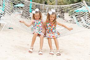 Secret Harbour Beach Resort