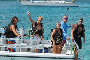 Secret Harbour Beach Resort