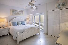 Secret Harbour Beach Resort