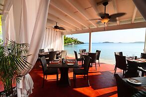 Secret Harbour Beach Resort