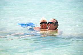 Secret Harbour Beach Resort