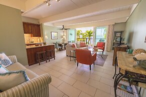 Secret Harbour Beach Resort