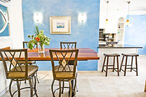 Secret Harbour Beach Resort