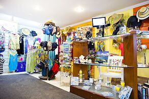 Secret Harbour Beach Resort