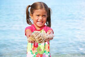 Secret Harbour Beach Resort