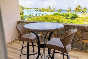 Secret Harbour Beach Resort