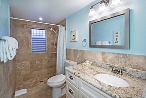 Secret Harbour Beach Resort