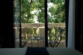 Terrass'' Hotel