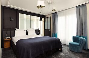 Terrass'' Hotel