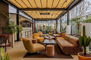 Terrass'' Hotel