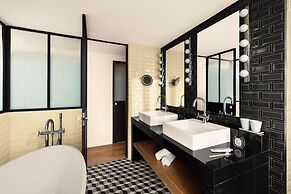 Terrass'' Hotel