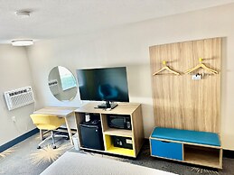 Days Inn by Wyndham Williams