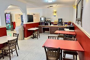 Days Inn by Wyndham Ruther Glen Kings Dominion Area