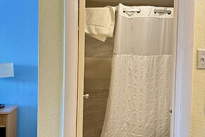 Days Inn by Wyndham Ruther Glen Kings Dominion Area