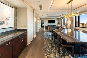 Hilton Minneapolis