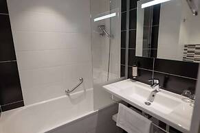 Best Western Plus Hôtel Le Roof