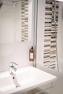 Best Western Plus Hôtel Le Roof