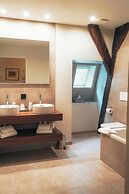 Martin's Relais