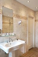 Martin's Relais
