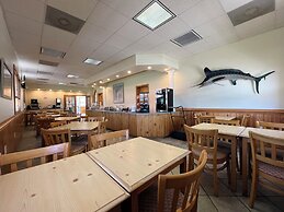 Mariner Inn and Suites