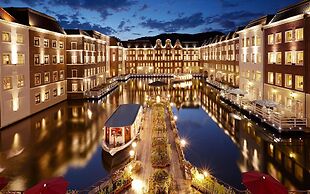 Huis Ten Bosch Hotel Europe