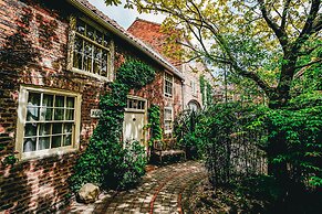 York Pavilion Hotel, Sure Hotel Collection by Best Western