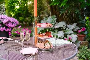 York Pavilion Hotel, Sure Hotel Collection by Best Western