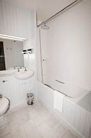 York Pavilion Hotel, Sure Hotel Collection by Best Western