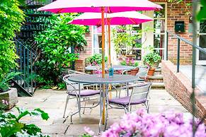 York Pavilion Hotel, Sure Hotel Collection by Best Western