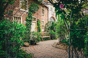 York Pavilion Hotel, Sure Hotel Collection by Best Western