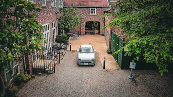 York Pavilion Hotel, Sure Hotel Collection by Best Western