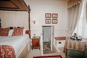 York Pavilion Hotel, Sure Hotel Collection by Best Western