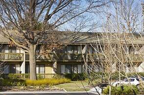 Tall Trees Ainslie Motel