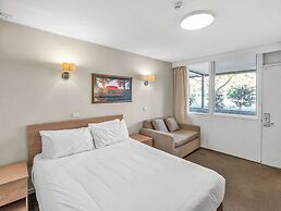 Tall Trees Ainslie Motel